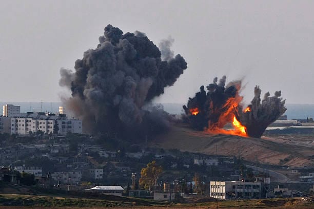 Israeli Strike Gaza with Bombs, Raids West Bank Towns Amidst Truce