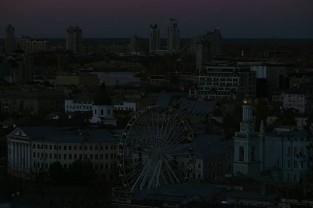 Power Crisis Deepens: Russian Strikes Leave Ukraine in the Dark